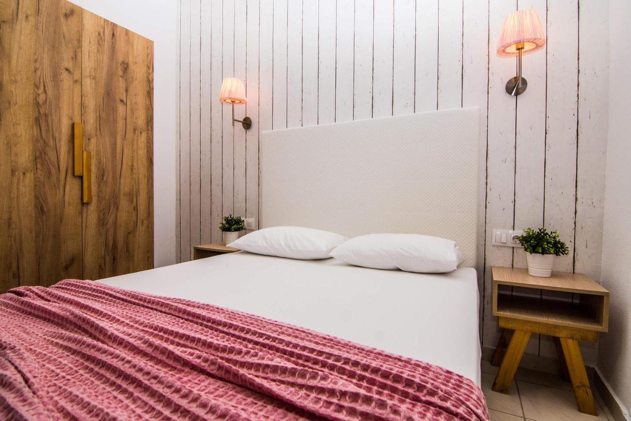 Aparthotel Philoxenia Earia Vrasná