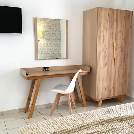 Aparthotel Philoxenia Earia Vrasná Zimmer foto