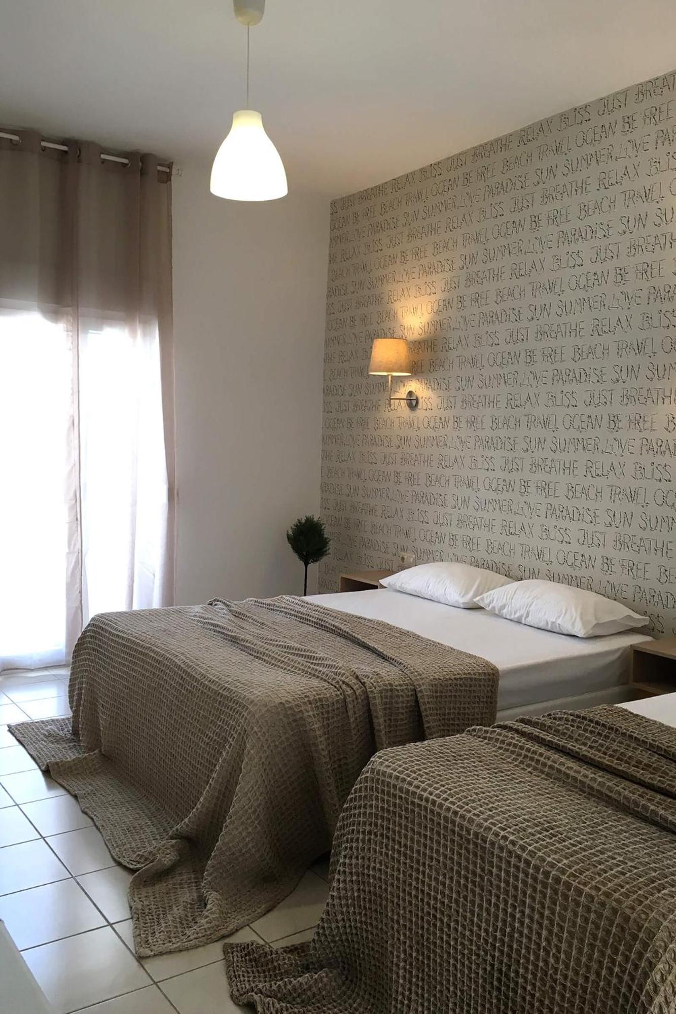 Philoxenia Earia Aparthotel